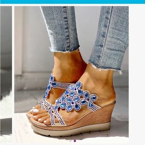 Zullily sandals brand new